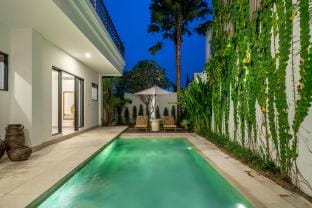 Lindt- 3BDR Villa with Private Pool and Ricefield  Villa in North Kuta