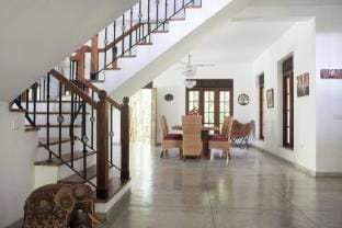 Phoenix Retreat Luxury Villa, Sri Lanka Villa in Hikkaduwa