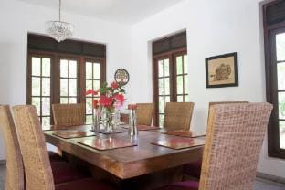 Phoenix Retreat Luxury Villa, Sri Lanka Villa in Hikkaduwa