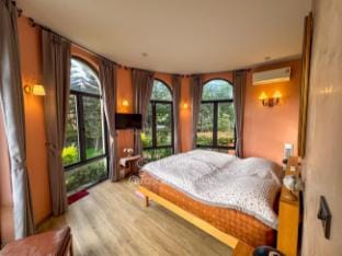 Toscana valley, Casa Vacanze, Luxury private pool  Villa in Thailand