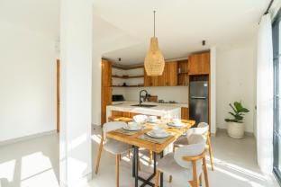 Vista-Luxury 2BR • Pool • Rooftop Over Rice Fields Villa in Sukawati