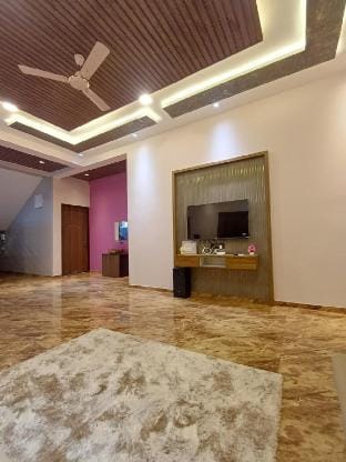 The Grand Solara Palace By Golden Haze Staycation Villa in Maharashtra