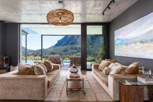 Architectural Forest Villa w Pool & Mountain Views Villa in Cape Town