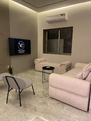 The Villa Exotica w/ Pool, Lawn & Indoor Games Villa in Alibag