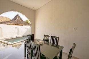 iL Sole Villa By Damaresa Villa in North Kuta