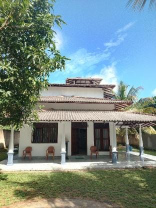 Amber villa Villa in Hikkaduwa