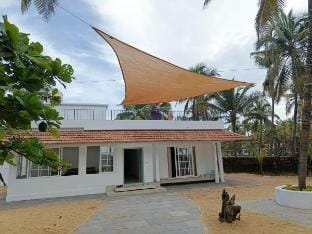 Premium Beachfront 3BR with Pool - Villa Marina II Villa in Kerala