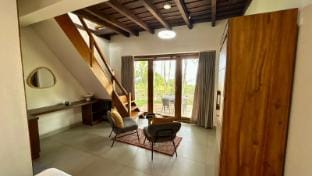 The Beachfront & Backwaters Retreat - Marina B&B Villa in India