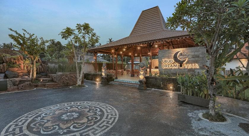 Ubud Dream Villas - Petulu Hotel in Ubud