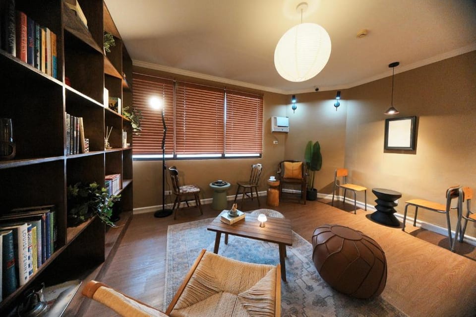 The Maximilian Hotel - Cebu Hotel in Lapu-Lapu City