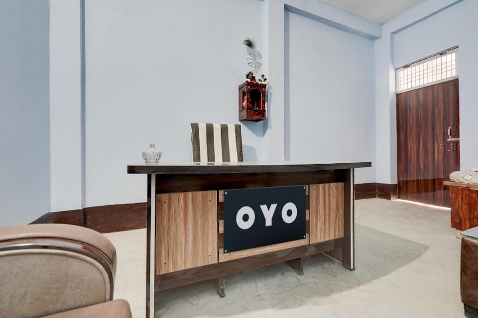 SPOT ON Royal Palace Hotel in Uttar Pradesh