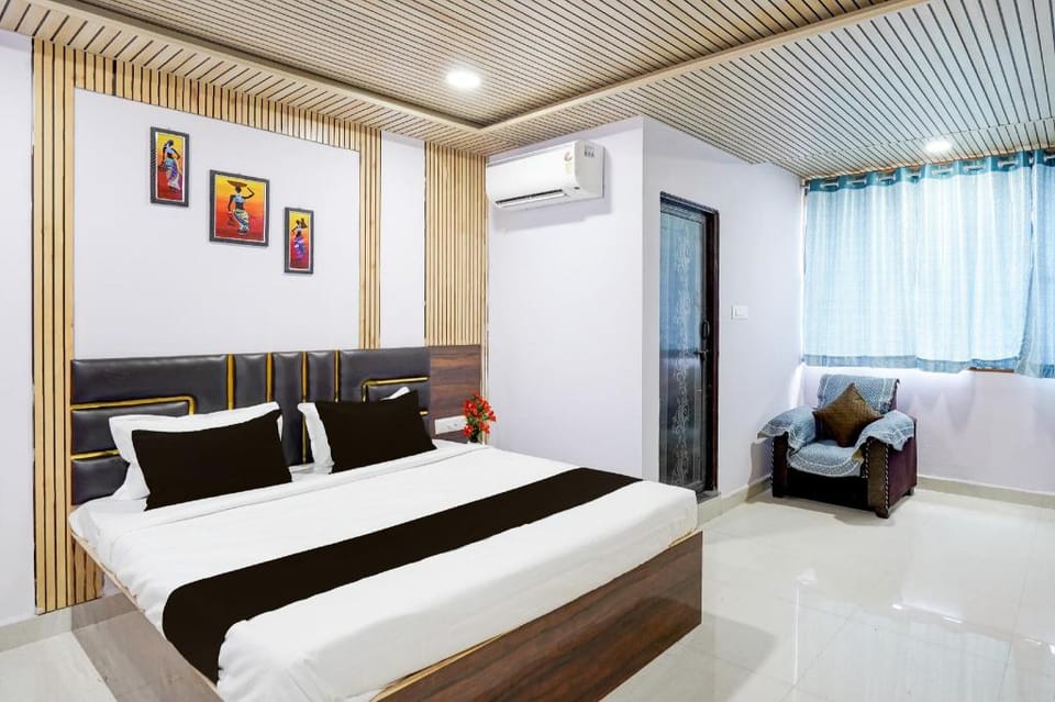 Hotel O Sunshine Classic Hotel in Maharashtra