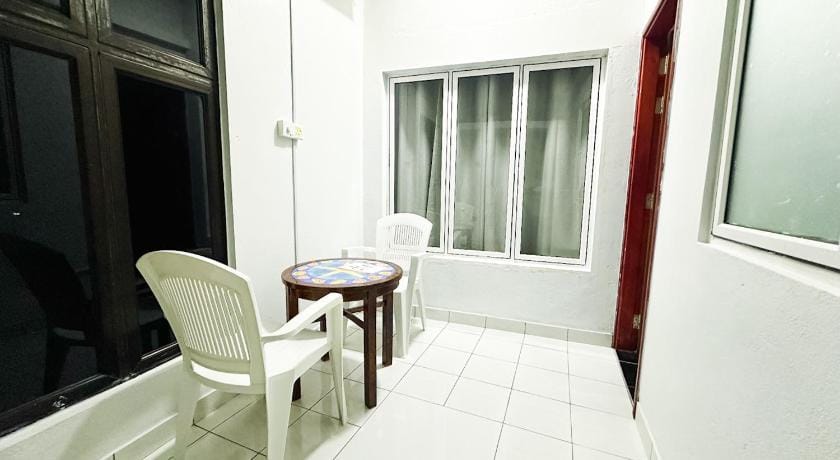 Valhali Guesthouse Bed and Breakfast in Maldives