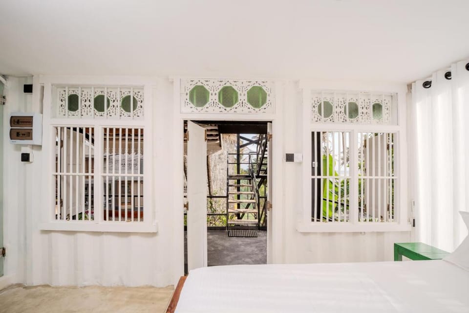 Secret Beach Ahangama, Galle Bed and Breakfast in Ahangama