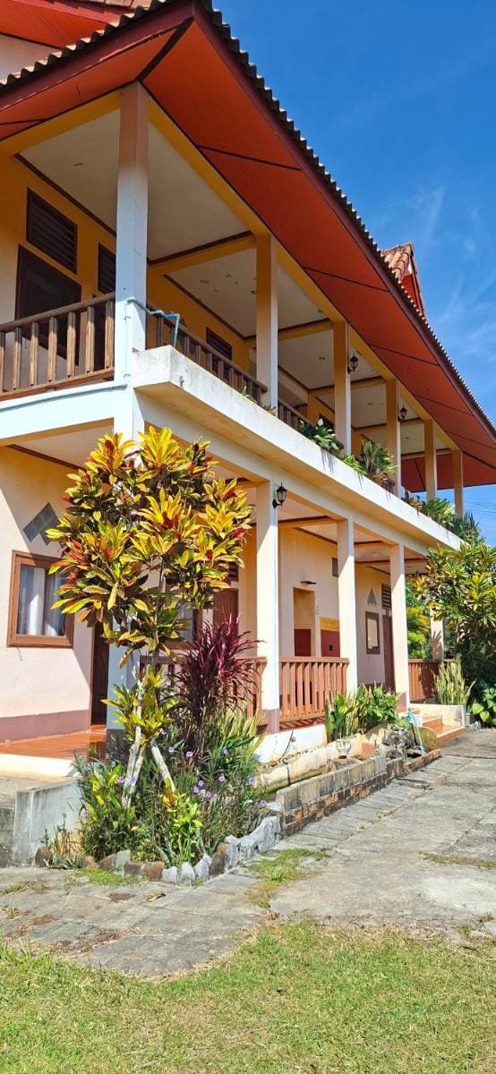 Smart View Guesthouse Bed and Breakfast in Vientiane Province, Laos