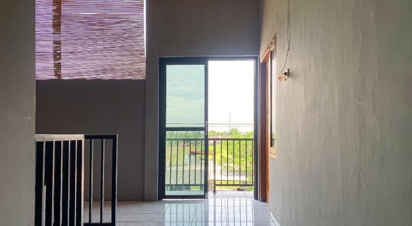 Nay Guesthouse near UMS Mitra RedDoorz Hotel in Special Region of Yogyakarta