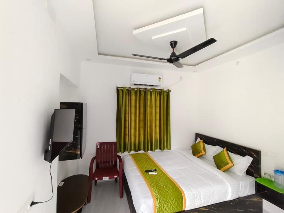The Casa Luxes Bed and Breakfast in Puducherry
