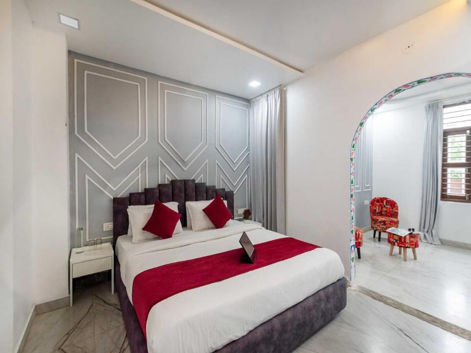 Sunset View 5bhk Villa by DanCenter | Pvt Pool | Udaipur Villa in Rajasthan
