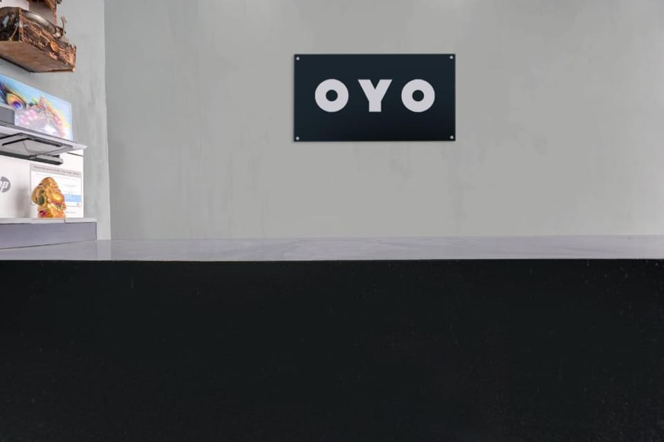 SPOT ON by OYO Isshu Hotel And Restaurant Hotel in Uttar Pradesh