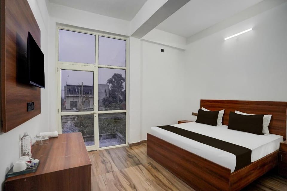 Hotel O by OYO Dashi Hotel Hotel in Uttar Pradesh