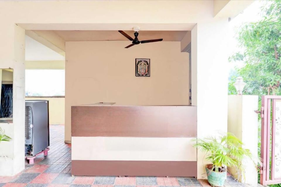 Hotel O by OYO Akshaya Kanuru Hotel in Vijayawada