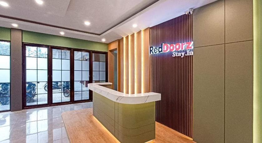 RedDoorz Plus Ciapus Bogor Hotel in West Java