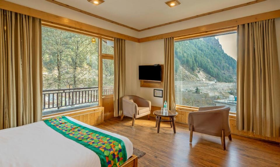 Treebo M R Villa Hotel in Himachal Pradesh