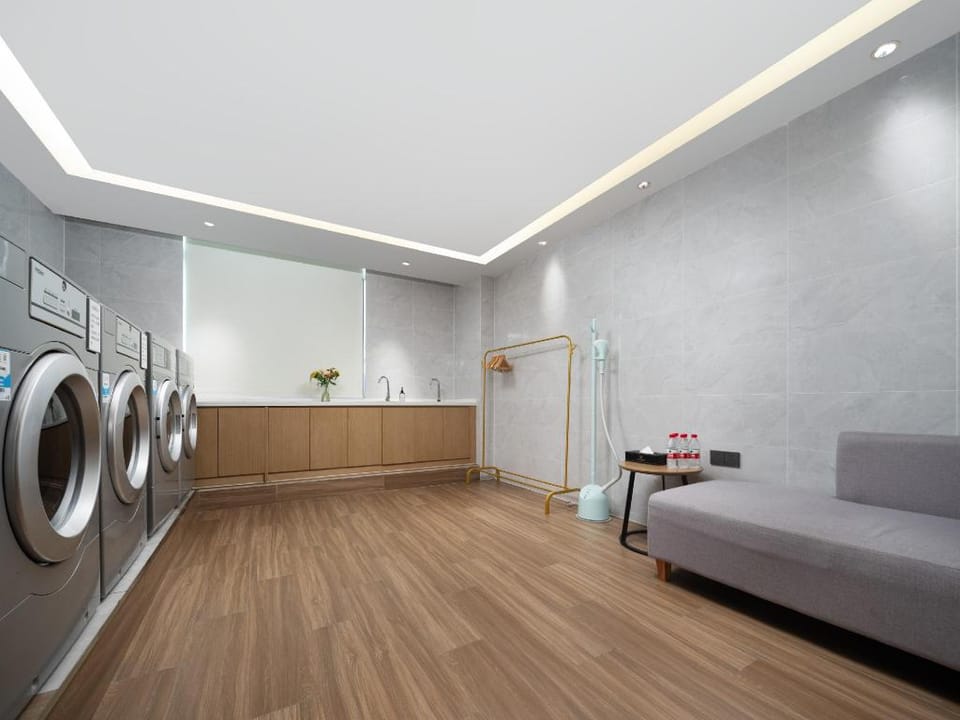 维也纳国际酒店（5.0版 西安锦业路店） Hotel in Xian