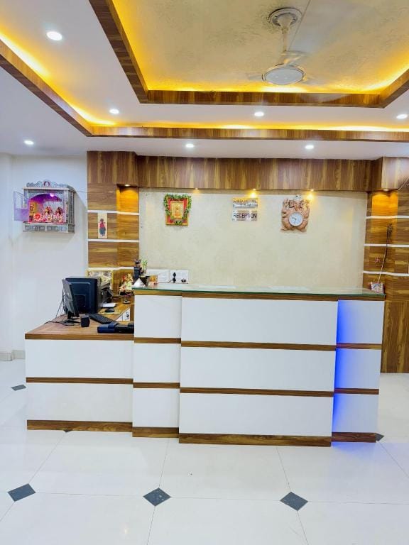 Hotel Manish International Hotel in Uttar Pradesh