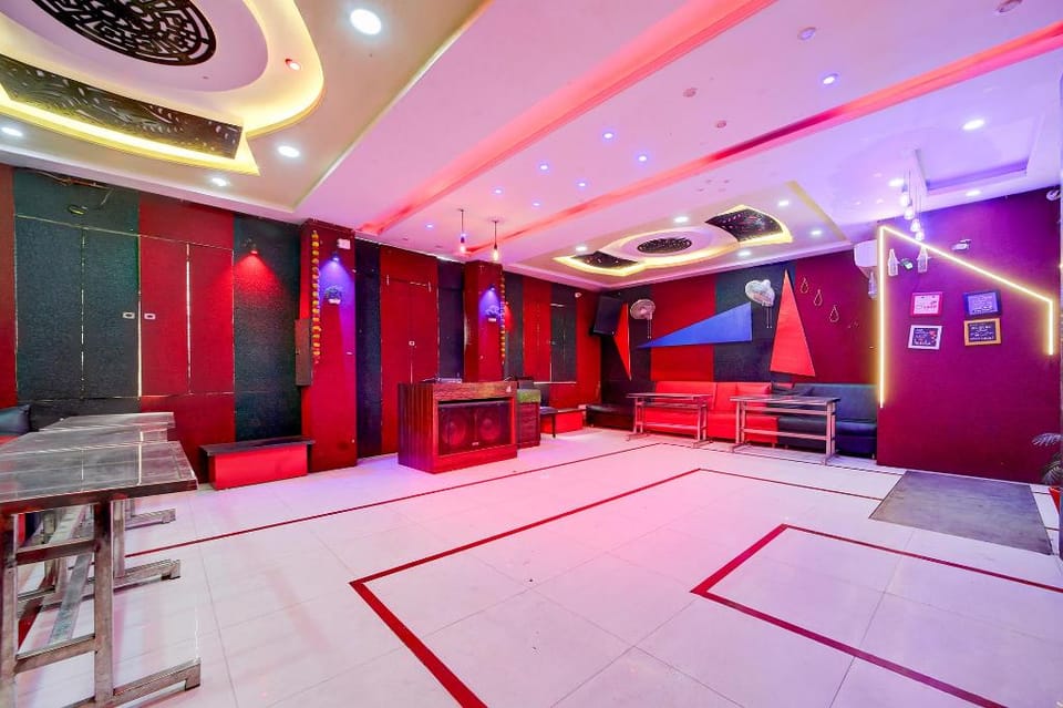 FabHotel Ceerock Hotel in India