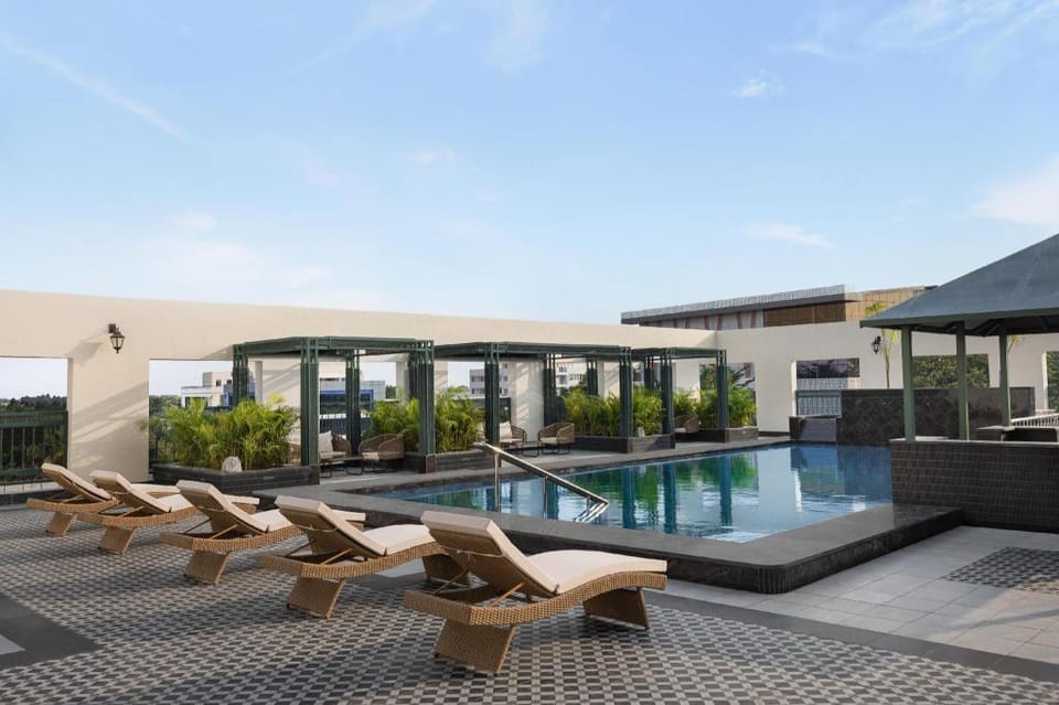 DoubleTree by Hilton Bengaluru Airport Hotel in Tamil Nadu