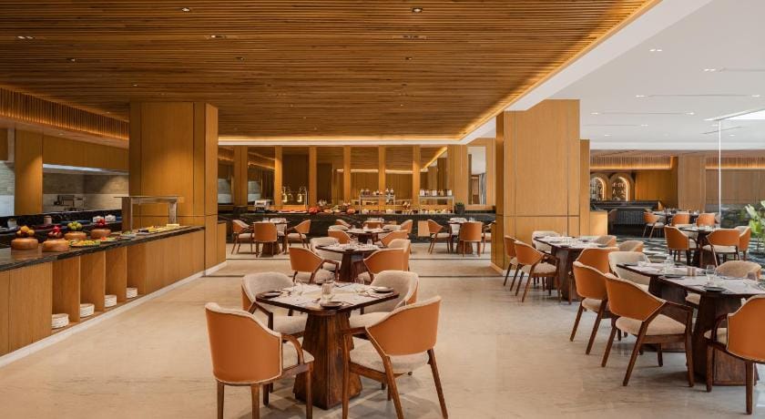 DoubleTree by Hilton Bengaluru Airport Hotel in Tamil Nadu