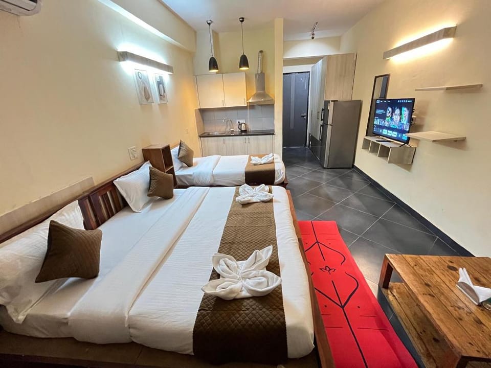 GoBravo Loft Living-IGI Aiport Kapashera New Delhi Hotel in Gurugram