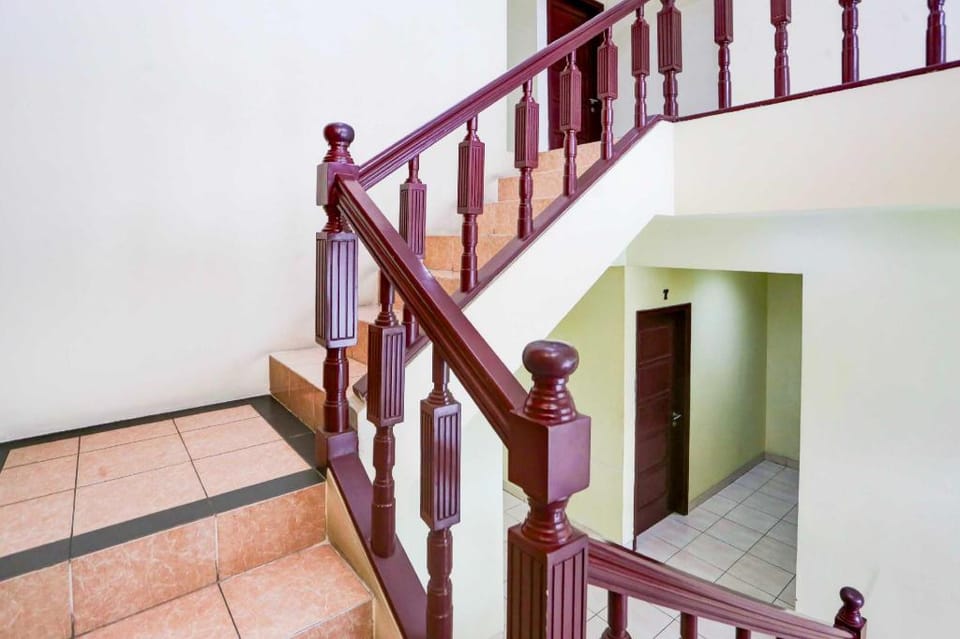 Dancenter Guesthouse Bromo 18 Hotel in West Java