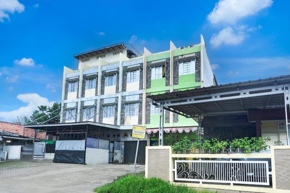 Dancenter Lumendiva Suite Hotel in Indonesia
