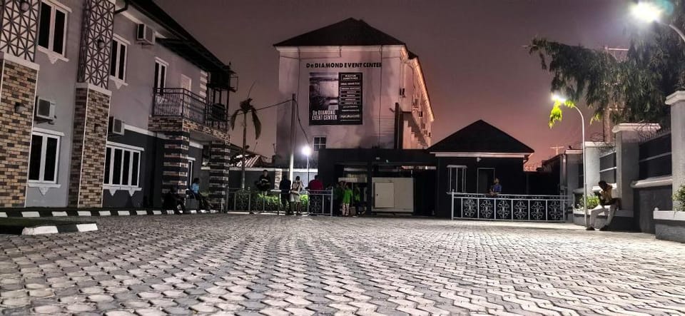 君悦酒店·中文友好·提供早餐和24小时安保·翻译(哈科特港店） Hotel in Nigeria