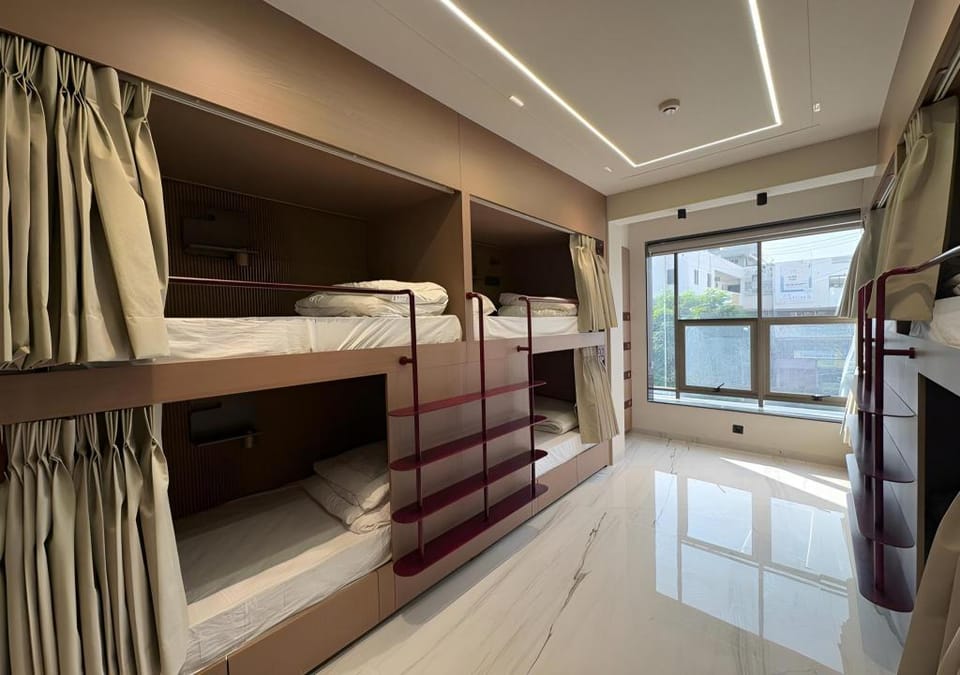 DORMSTEL Hotel in Vadodara