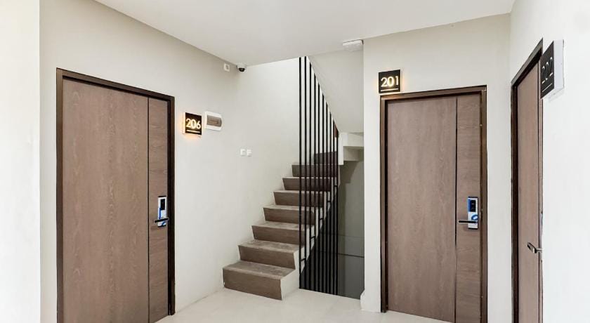 Urbanview Daily Guest House Pasteur Bandung Hotel in Bandung