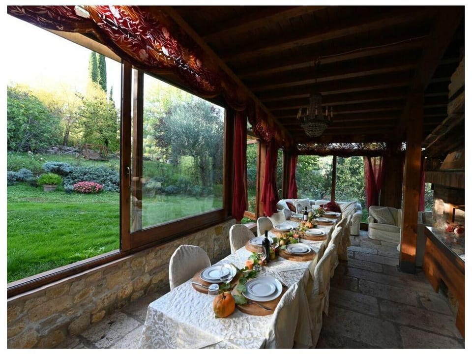Villa Montepulciano Comfortable holiday residence Hotel in Tuscany
