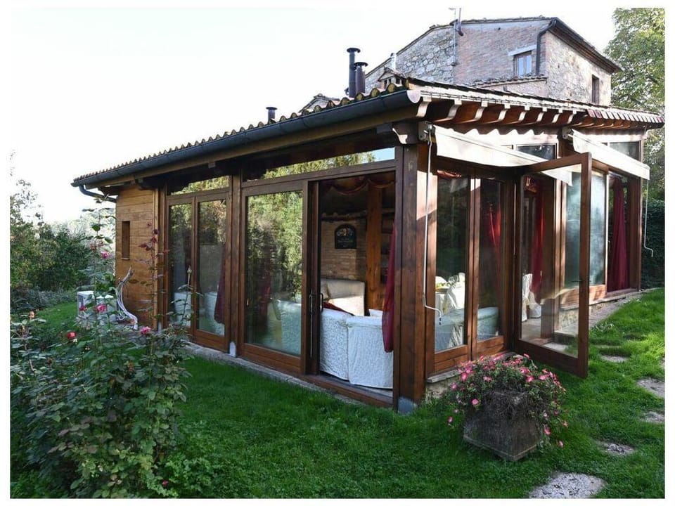Villa Montepulciano Comfortable holiday residence Hotel in Tuscany