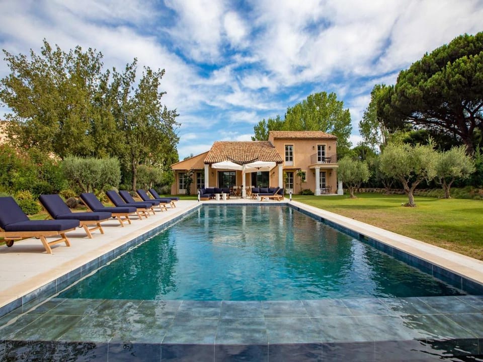 Magnificent villa overlooking the bay of Canebiers Villa in Saint-Tropez
