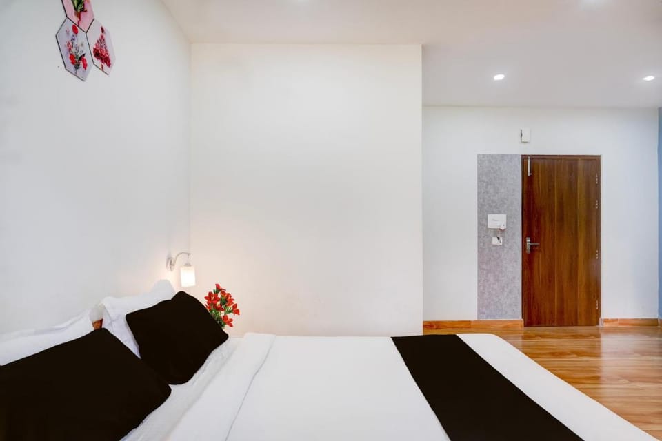 Super Townhouse ISBT Guwahati Formerly The Pinnacle Inn Hotel in Bangladesh