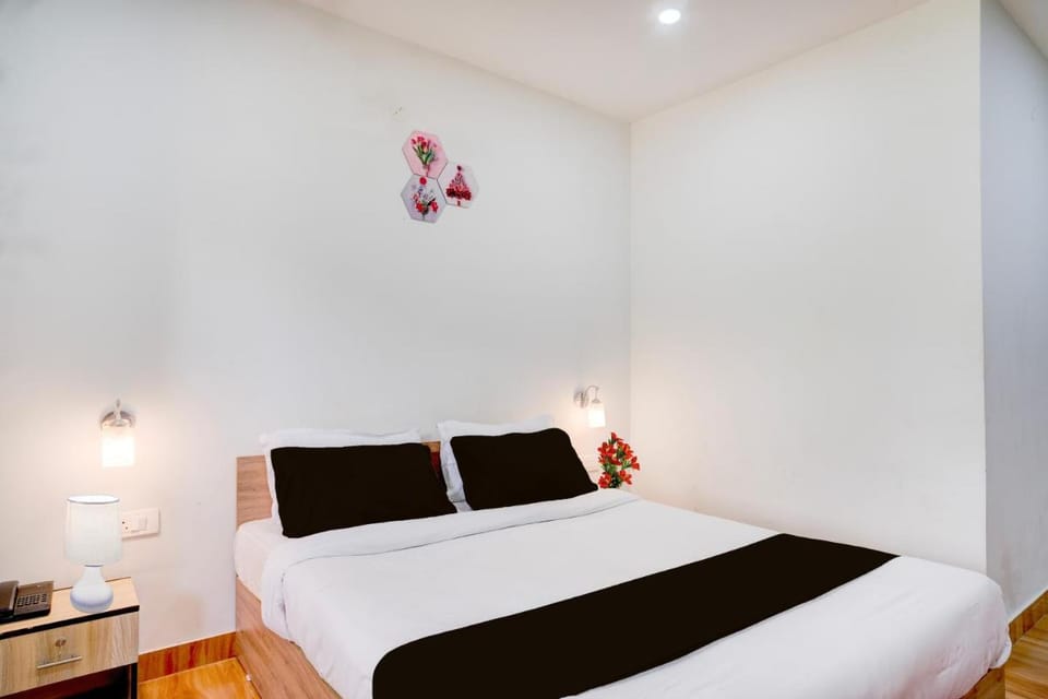 Super Townhouse ISBT Guwahati Formerly The Pinnacle Inn Hotel in Bangladesh