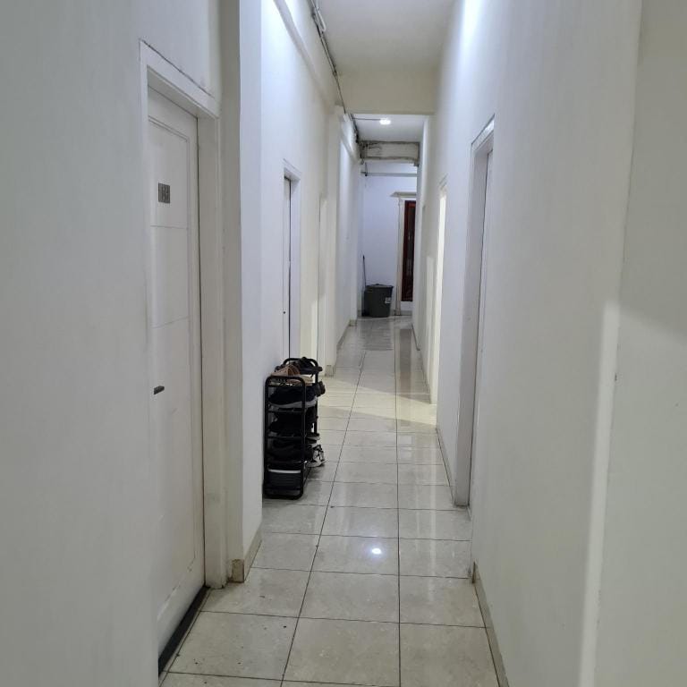 KOS 20 Kebon Jeruk XVII WIFI Hotel in Jakarta
