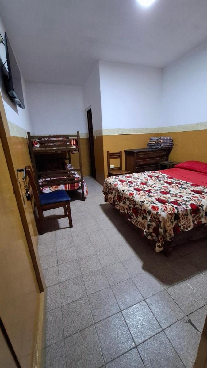 Hospedaje Artigas Hostel in Corrientes