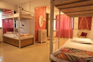 Hostellone Apartment in Pune