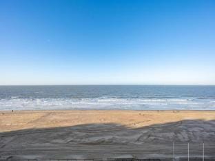 Apartment in Knokke near Zeedijk Beach Apartment in Knokke-Heist