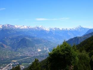 Luxury apartment in the heart of valley Apartment in Sion