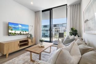 Trendy 1-Bed Retreat in Fremantle with Rooftop Apartment in North Fremantle
