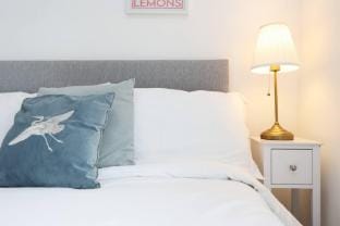 Luxury Living, Central Spot Apartment in Cardiff